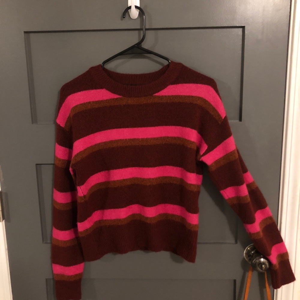 CODE x MODE Fun striped hot pink/maroon Sweater.  size Medium.